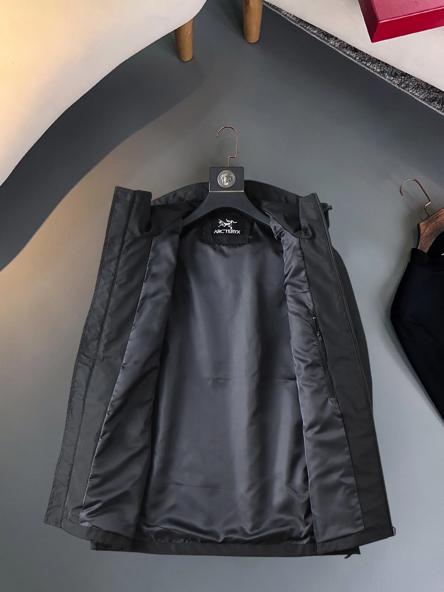 Same Style， ， 2026 New Arrival ， Original Premium Breathable ， ， ， Quality。 ， Sizes：M～3XL，